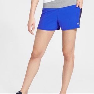 Athleta Ready Set Go Short Size S